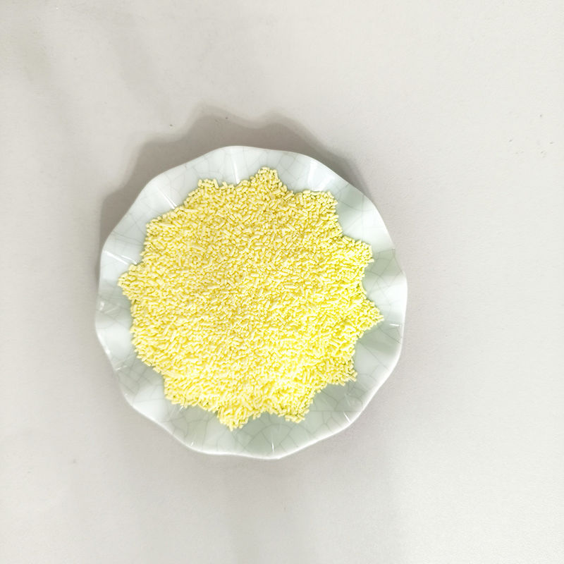 チキン味のブーイヨン ソース スープ ステーフ 粒状のチキン調味料 美味しい料理