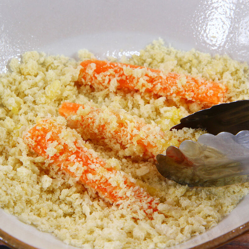 ハラルとHACCP認定,輸出用2~12mmサイズで,24ヶ月間保存可能である高品質の乾燥パン粉