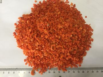 5x5mmのシャキッとした乾燥されたにんじんの破片は、水分を取り除かれた野菜栄養物を欠きます